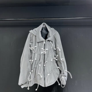 Photo d'un manteau en velours original